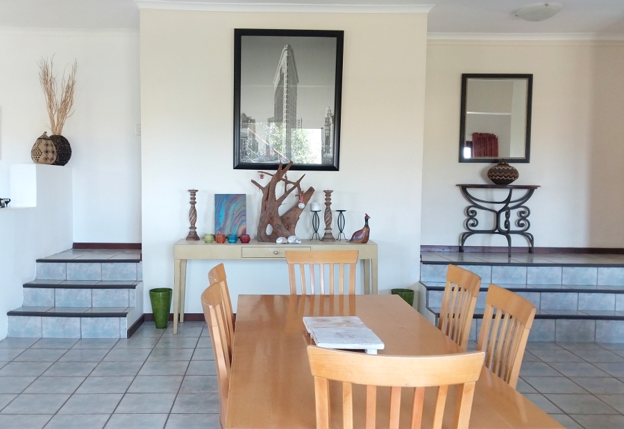 7 Bedroom Property for Sale in Bettys Bay Western Cape